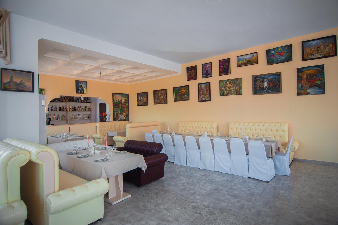 Hotel Tsiskari Telavi Esterno foto
